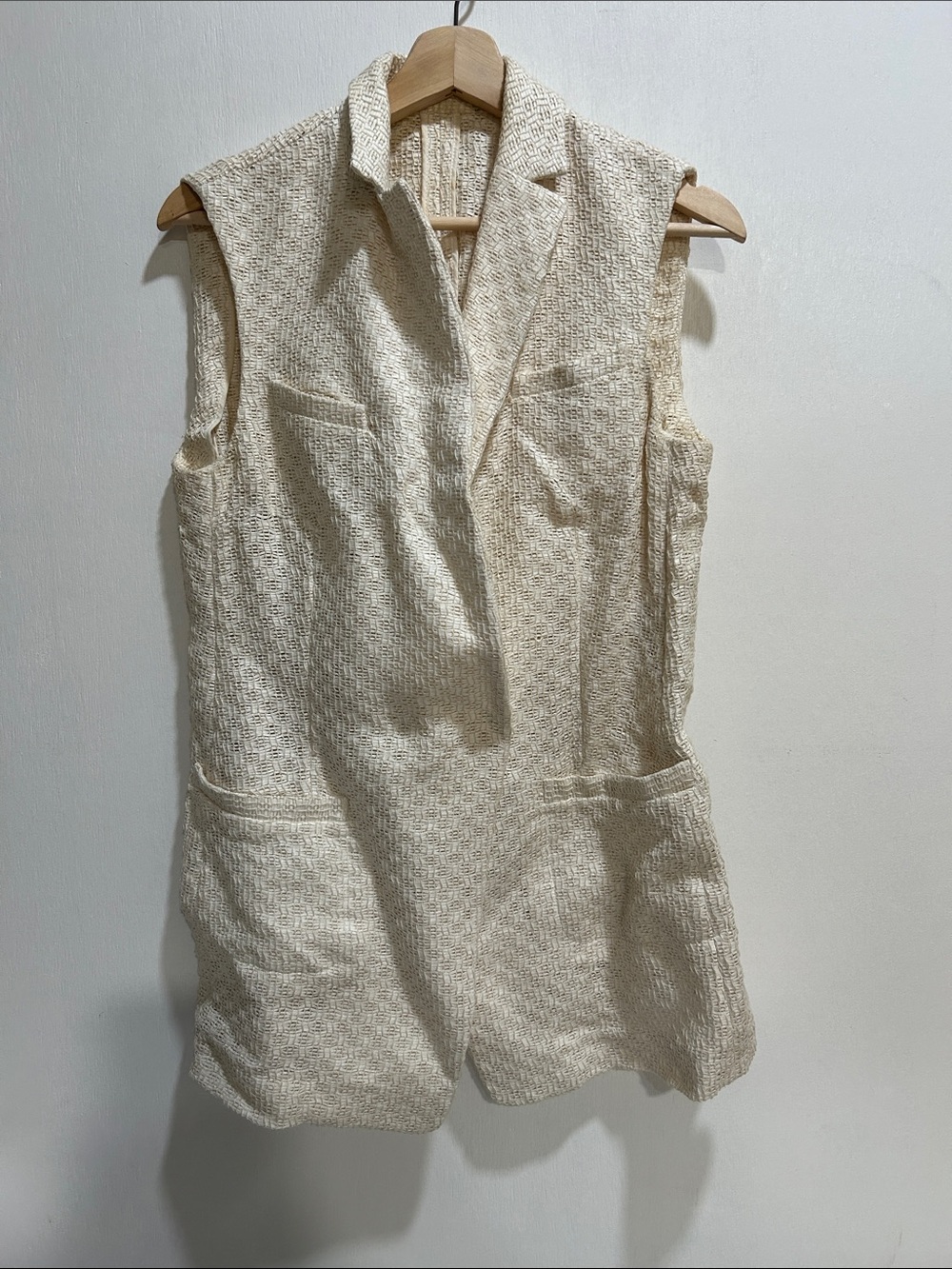 Piazza Sempione Cream Sleeveless Textured vest Made in Italy Sz 46